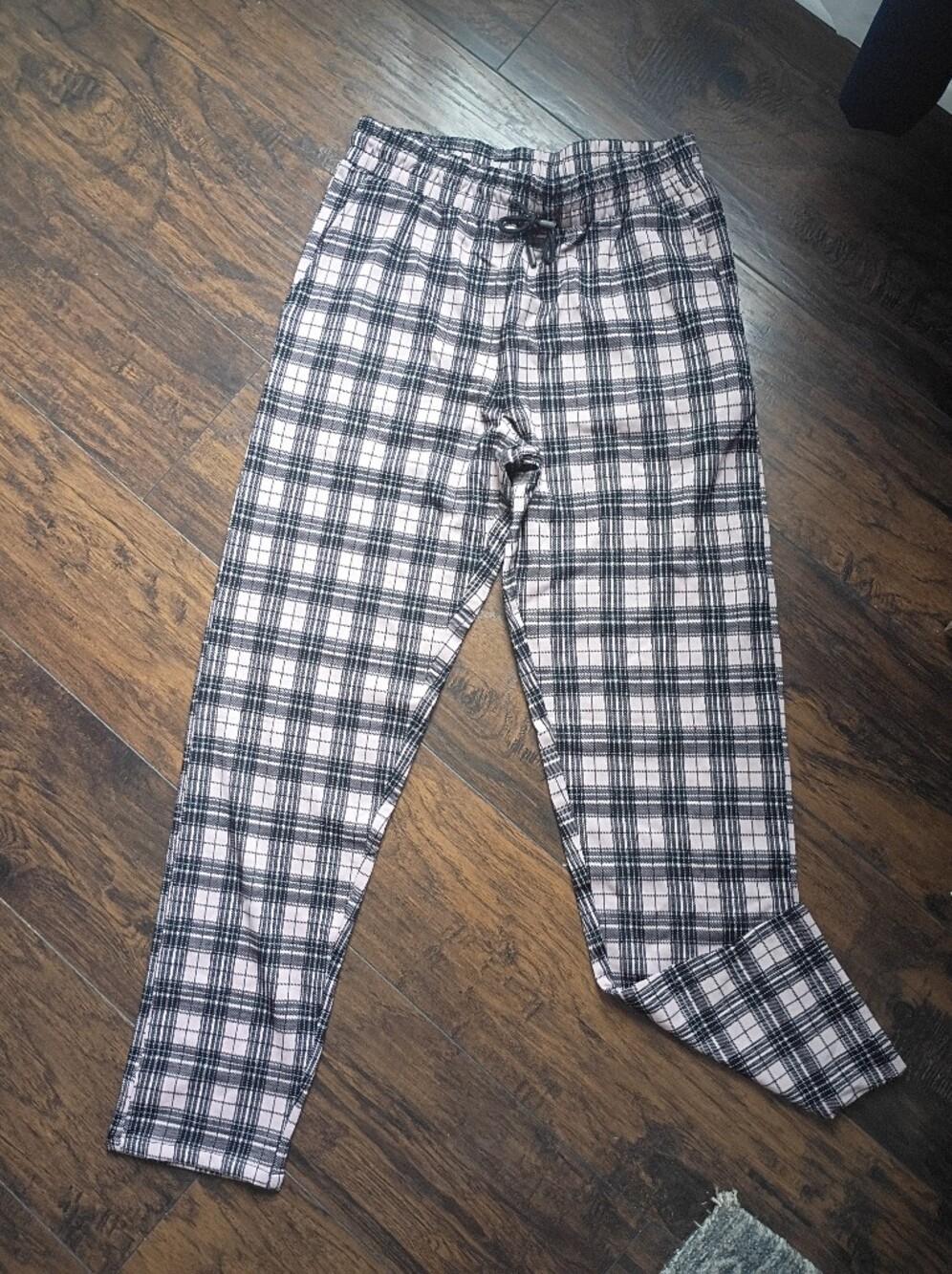 Plaid Drawstring Pants - Black and Light Pink